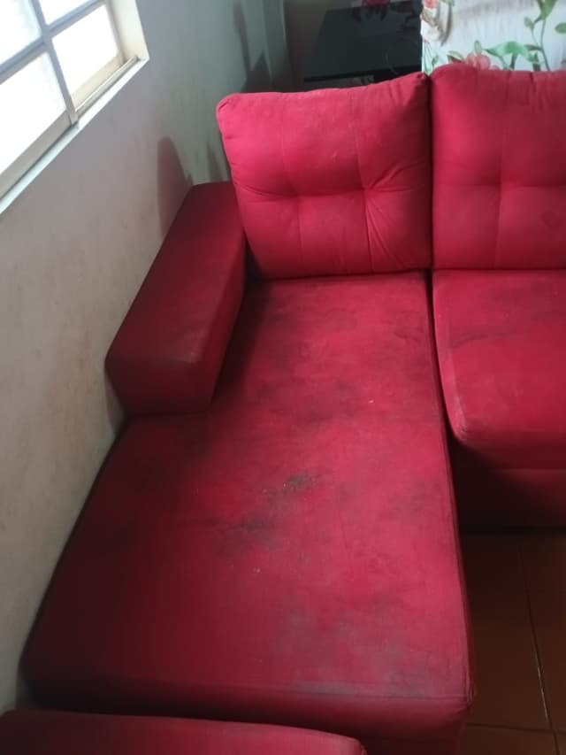 Antes - Sofá suede com manchas profundas